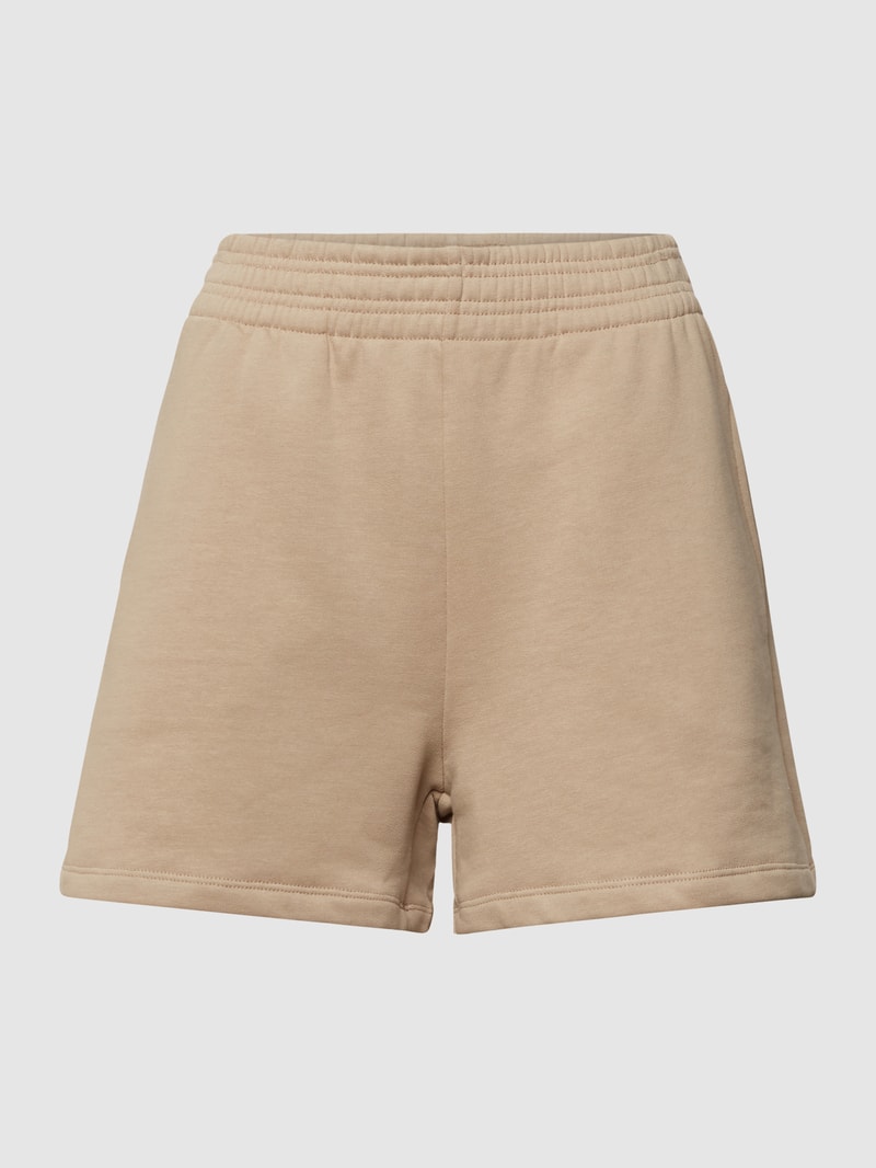 Bermudashorts mit kontrastiver Tasche am Gesäß in sand