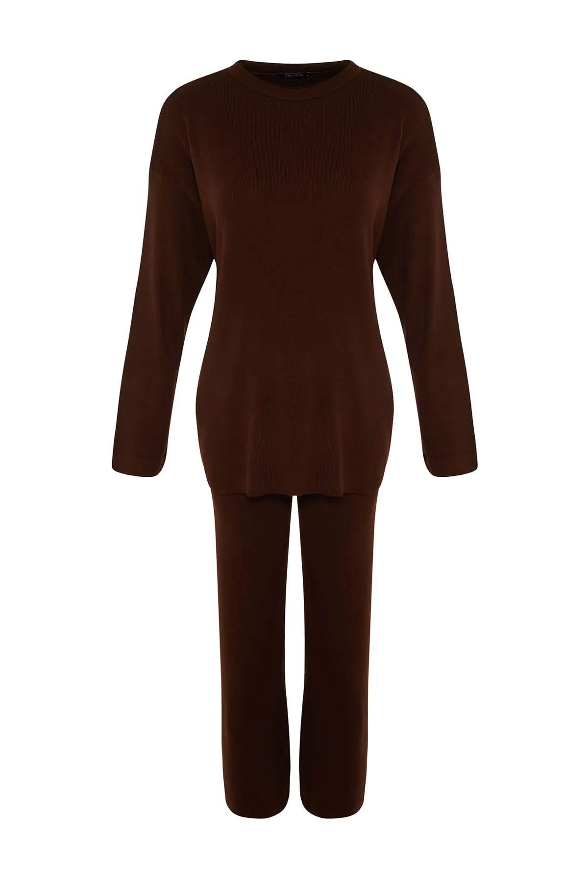 Trendyol Collection  Braunes Basic-Set aus Strickoberteil und -unterteil mit Rundhalsausschnitt TWOAW23AU00244