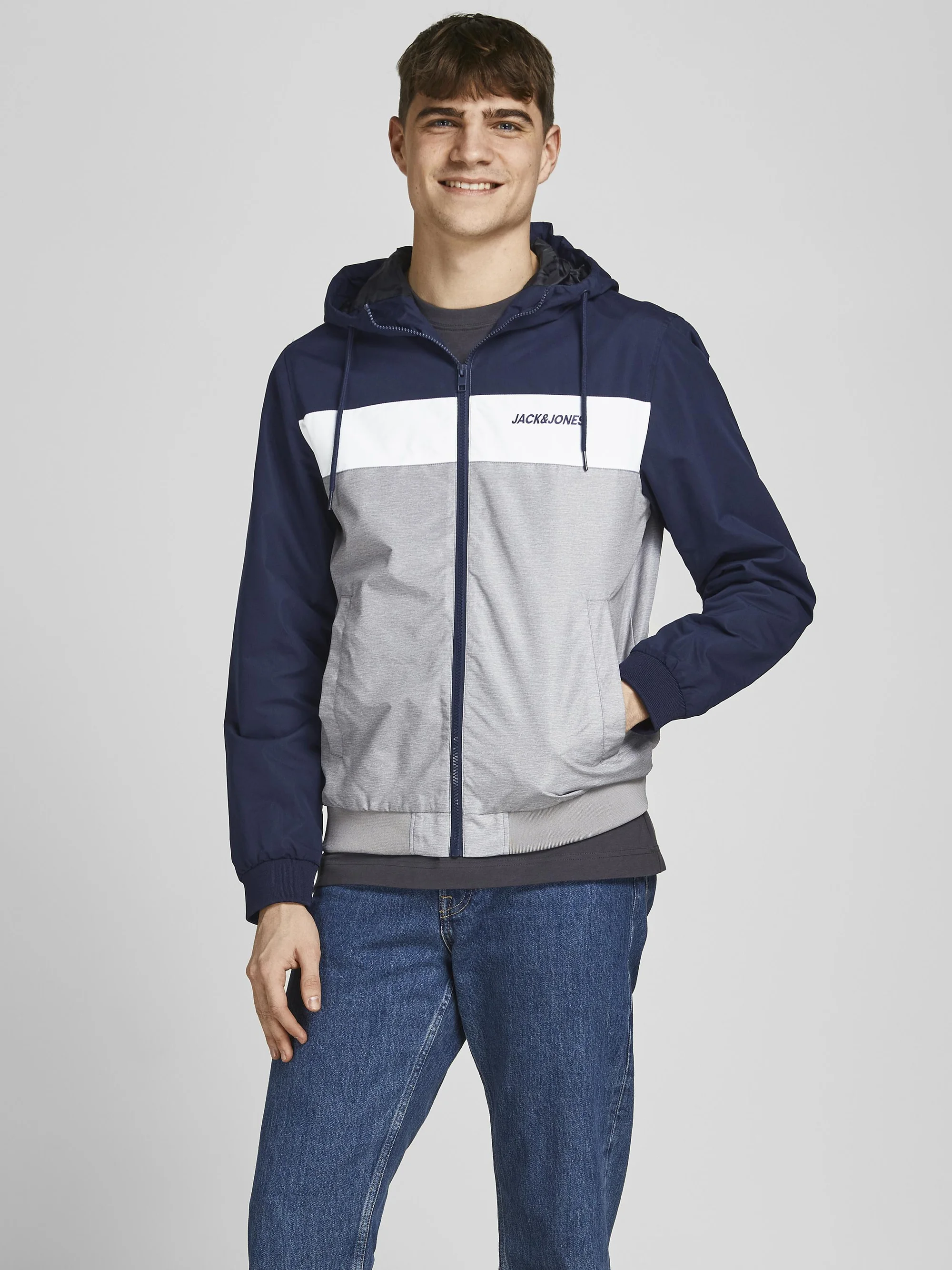 Jack & Jones JJERUSH BLOCKING HOOD - Chaqueta ligera