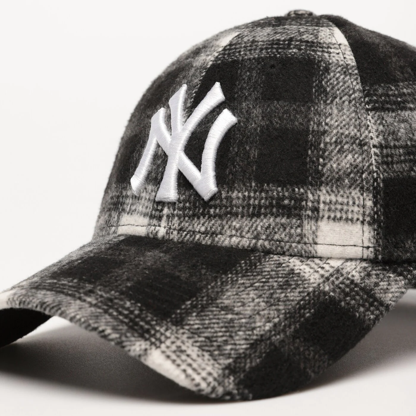 NEW ERA MÜTZE WMNS PLAID 940 NYY BLK NEW YORK YANKEES Schwarz