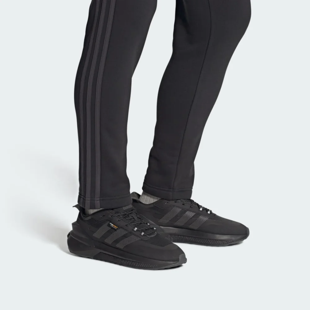 adidas Avryn IG2372 / schwarz