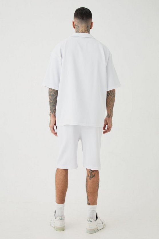 Tall kurzärmliges Oversize Hemd und Shorts