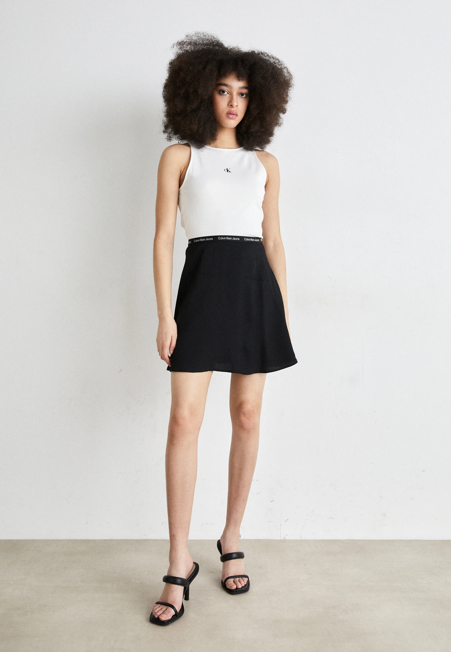 Calvin Klein Jeans LOGO ELASTIC SKIRT - Falda acampanada