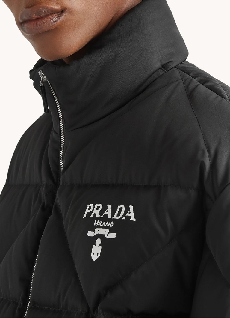 Prada prošivena jakna s logom