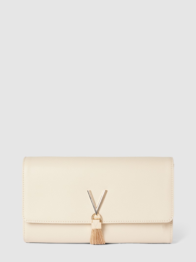 Clutch mit Label-Applikation Modell 'DIVINA' in beige