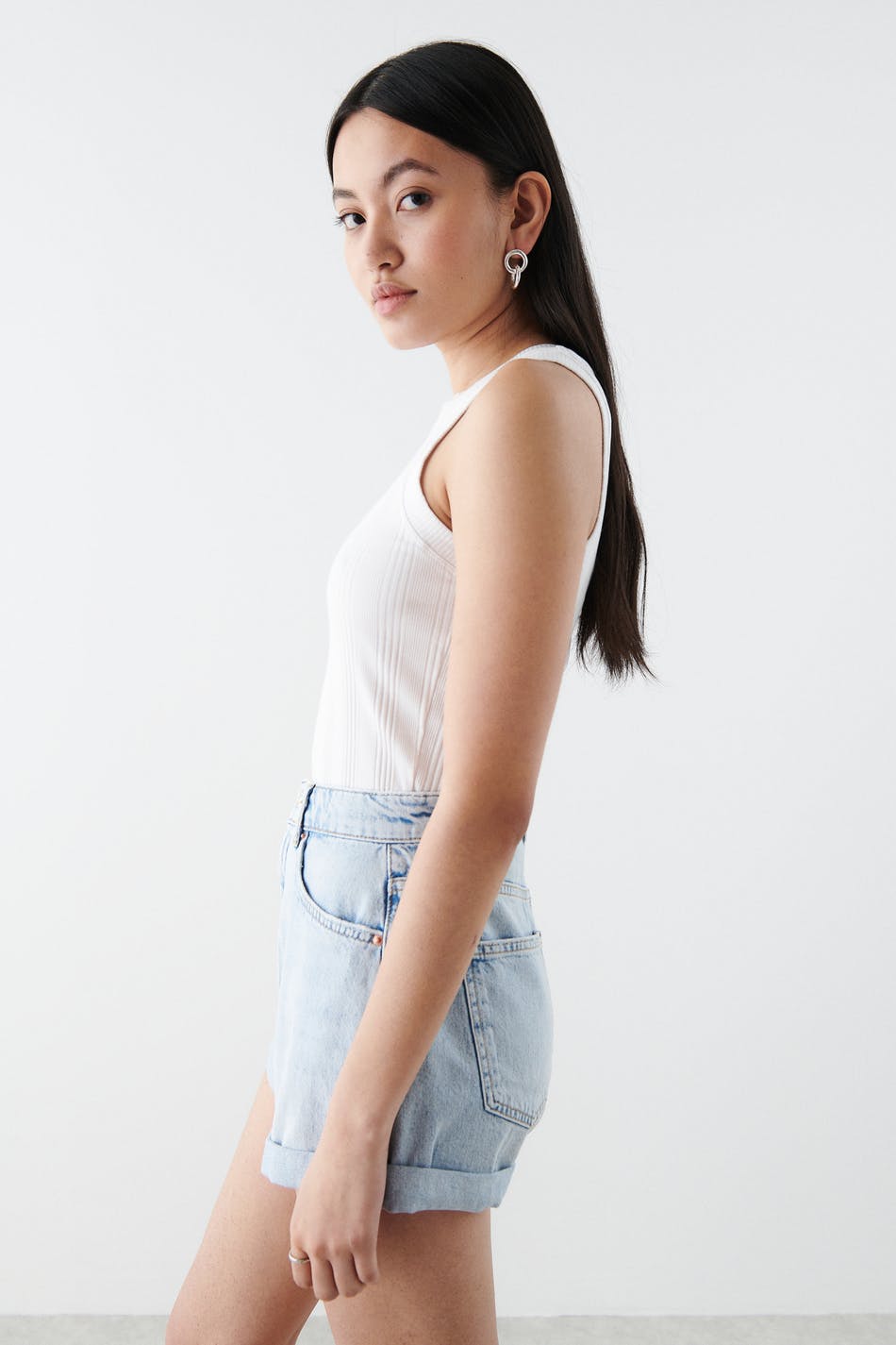 Dagny mom shorts