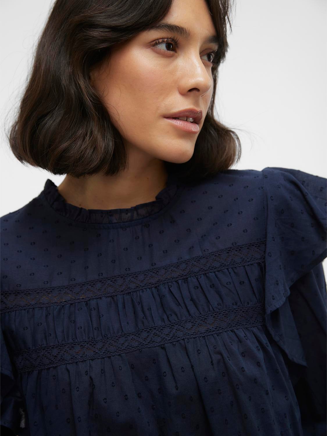 VMTRINE Top