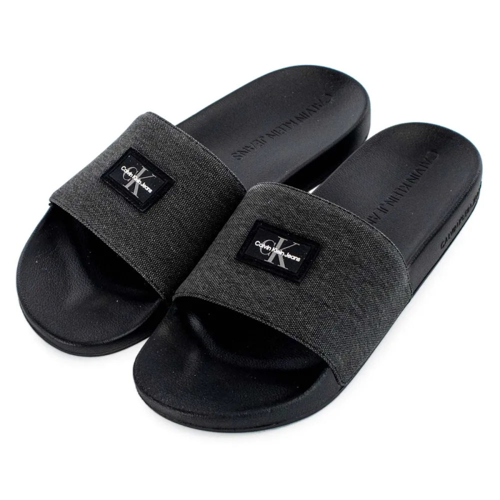 Calvin Klein Washed Slide YM00949-BEH / schwarz