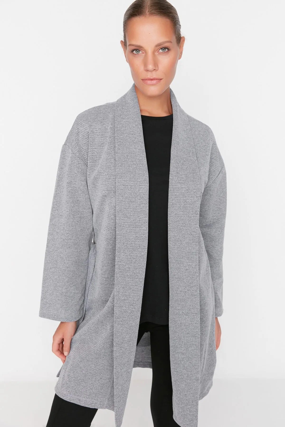 Trendyol Collection  Dunkelgrauer Strick-Morgenmantel aus Baumwoll-Piqué mit Gürtel THMAW23SB00002
