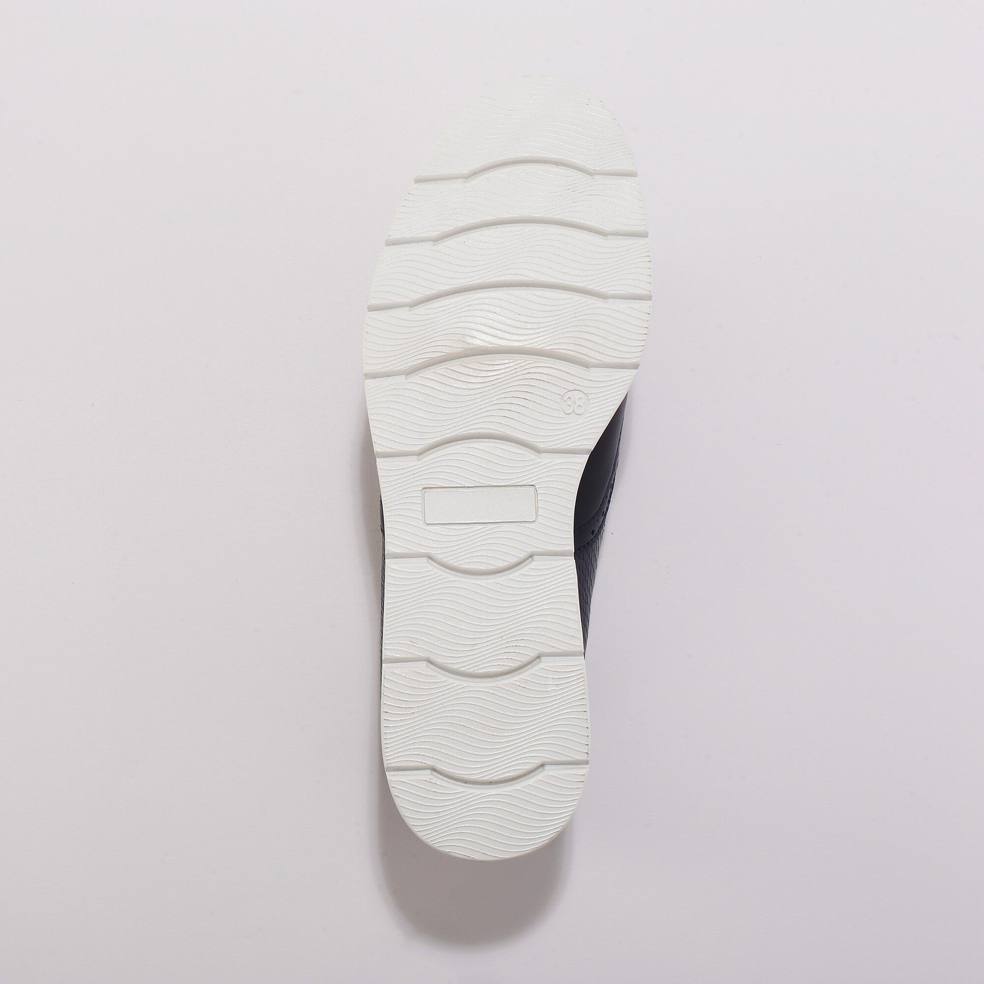 Slippers compensés à franges et glands
