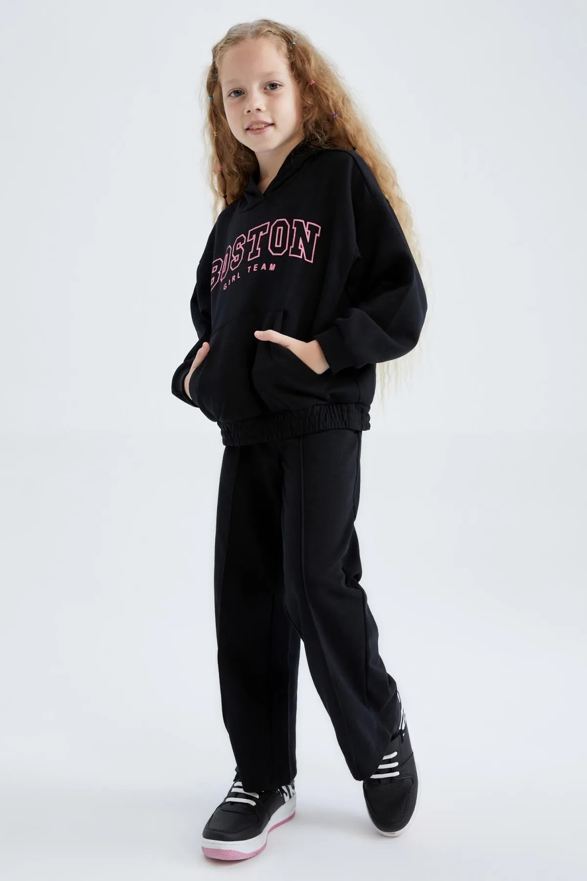 DeFacto  2-teiliges Set mit bedruckter Sweatshirt-Trainingshose für Mädchen mit Kapuze