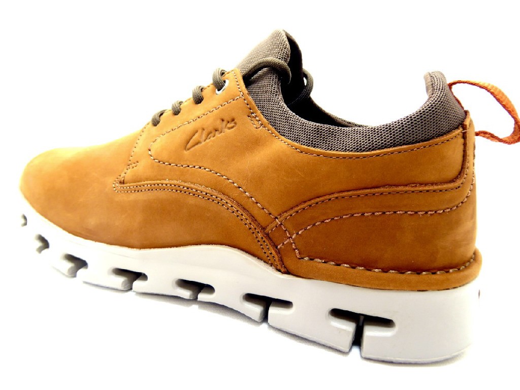 CLARKS Freizeit Schnürer braun