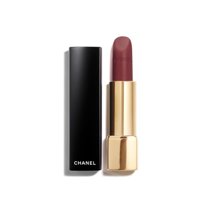MATTIERENDER LIPPENSTIFT MIT HOHER FARBINTENSITÄT. MATT-ETUI IN LIMITIERTER EDITION.