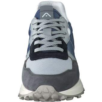Ambitious Riley Sneaker in bunt
