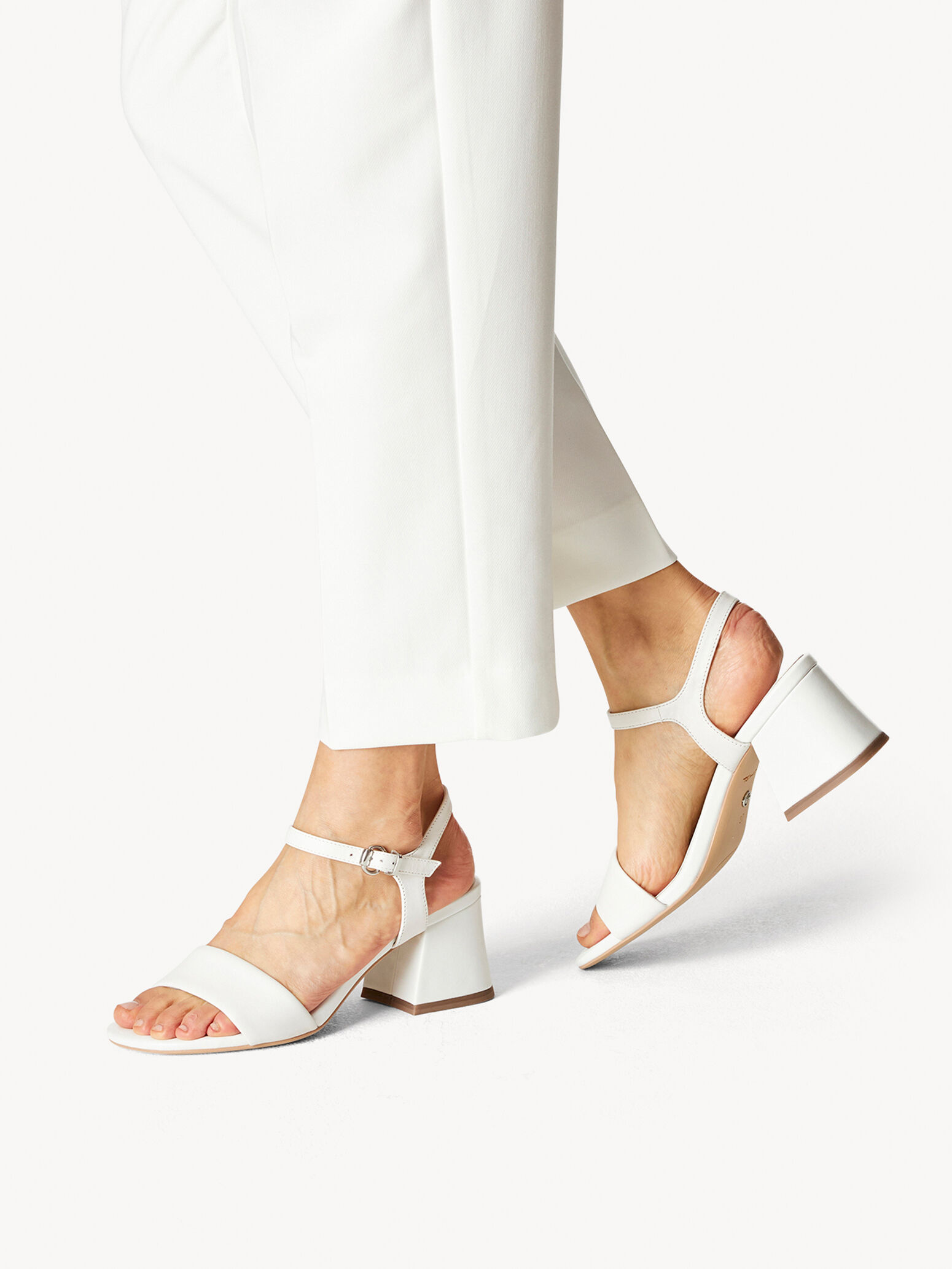 Sandale à talon en cuir - blanc