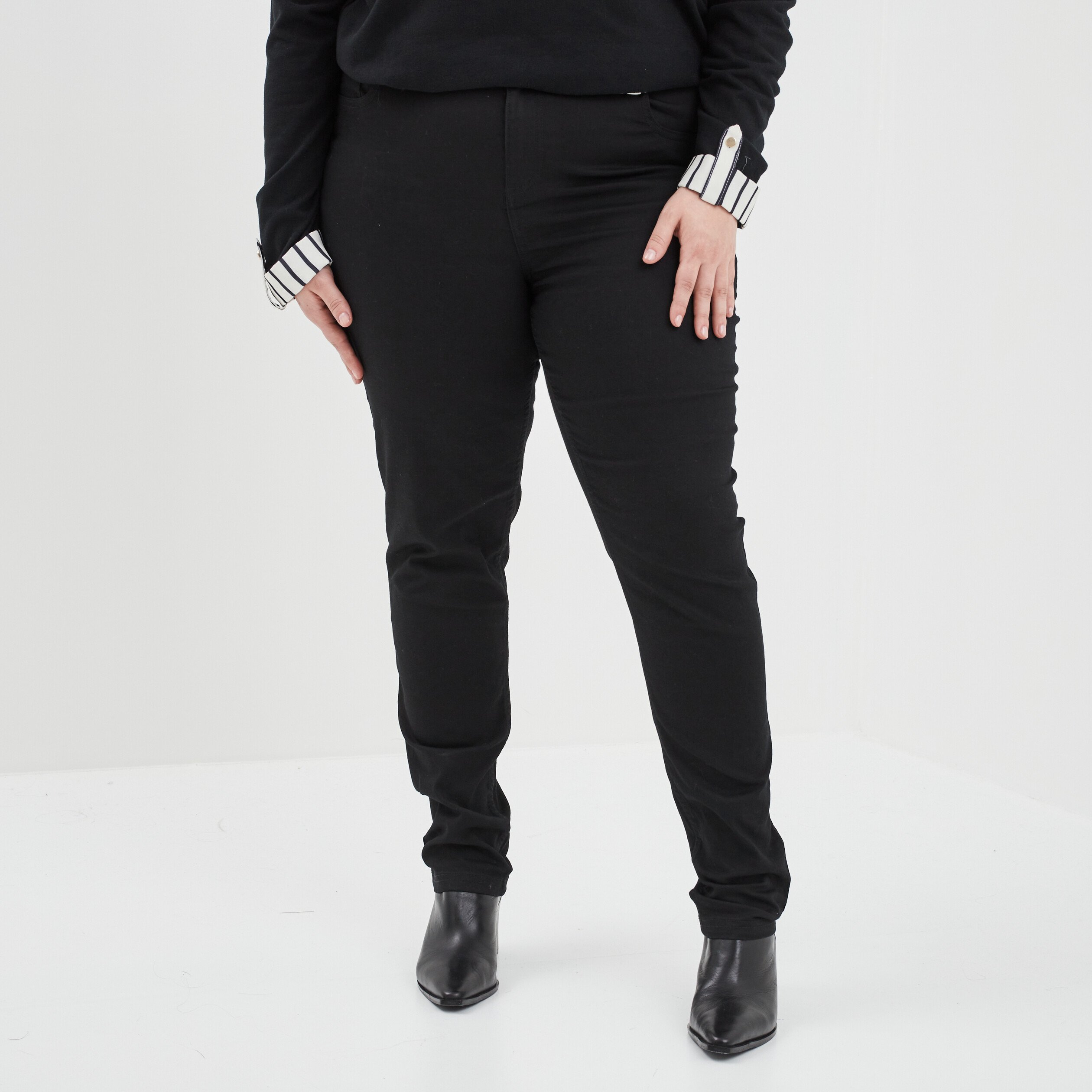 Pantalon slim noir femme grande taille | La Halle