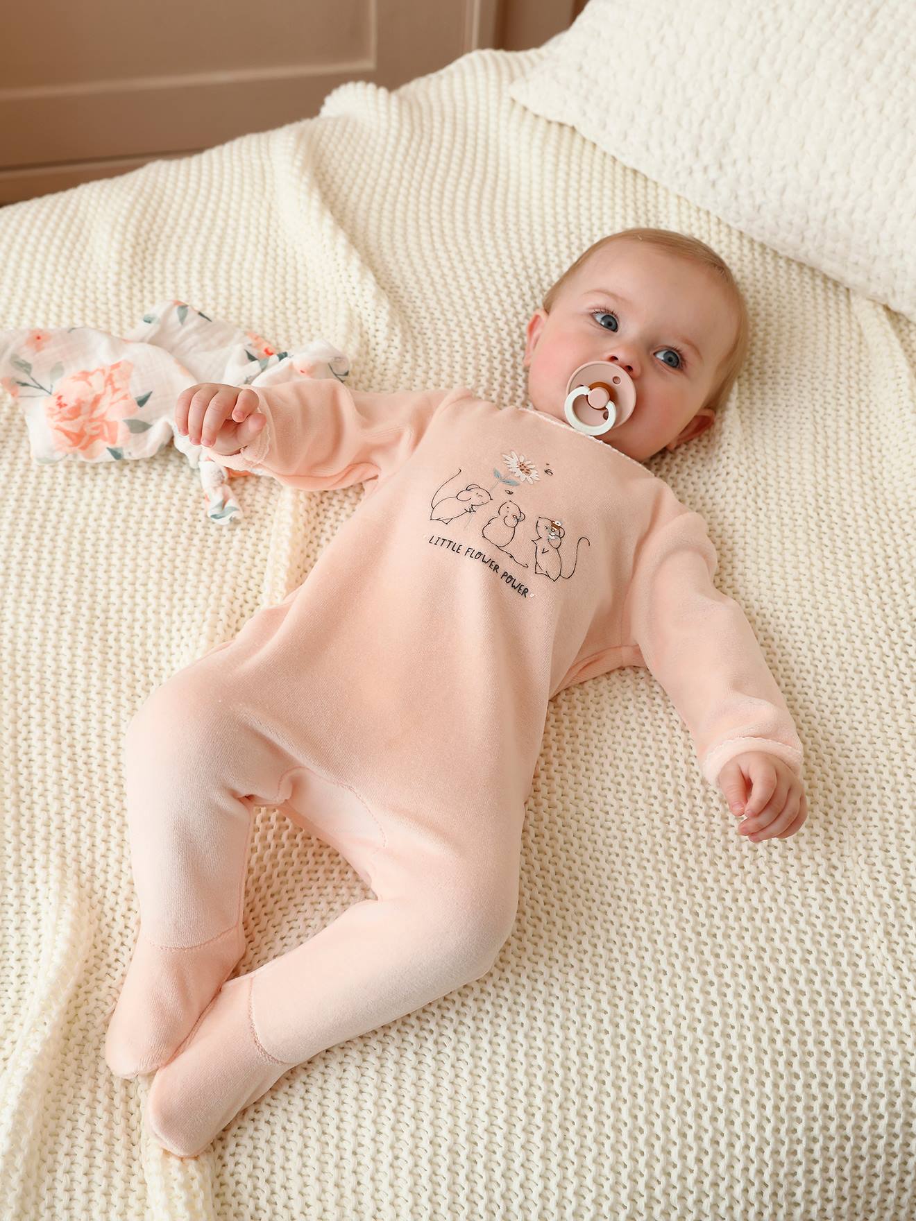 Dors-bien en velours bébé rose saumon clair