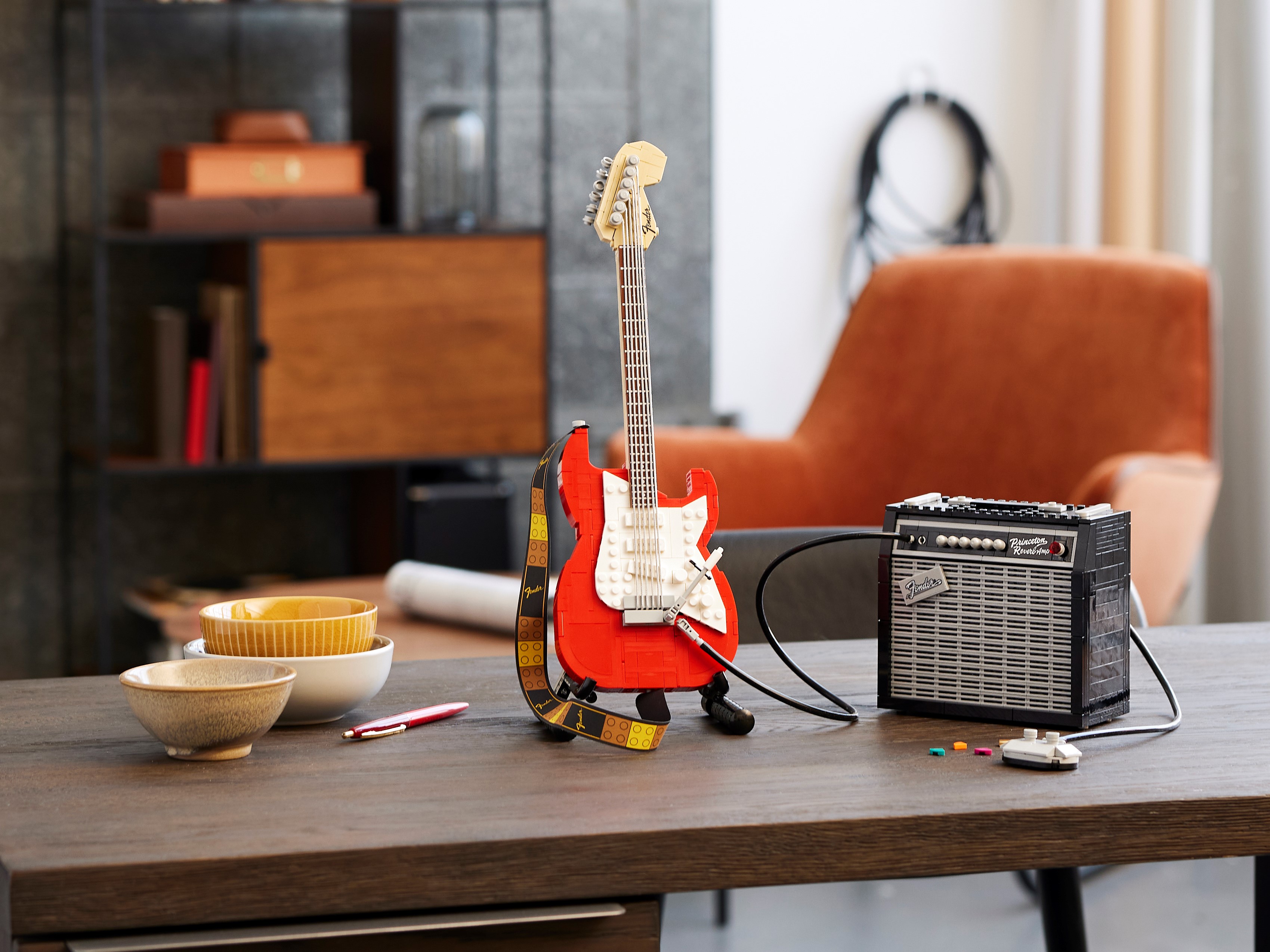 LEGO® Ideas Fender® Stratocaster™ 21329