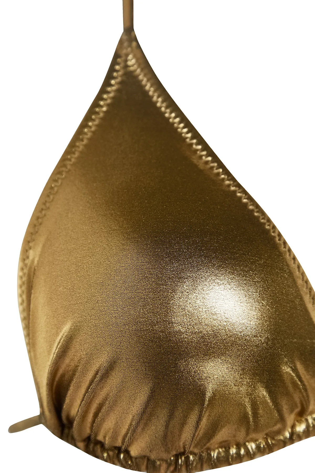 Trendyol Collection  Goldenes Triangel-Bikinioberteil mit glänzendem Lackdruck TBESS23BU00383