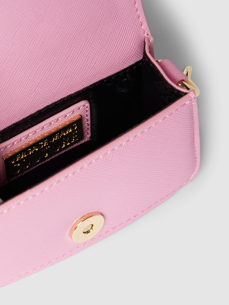 Clutch mit Label-Details in pink