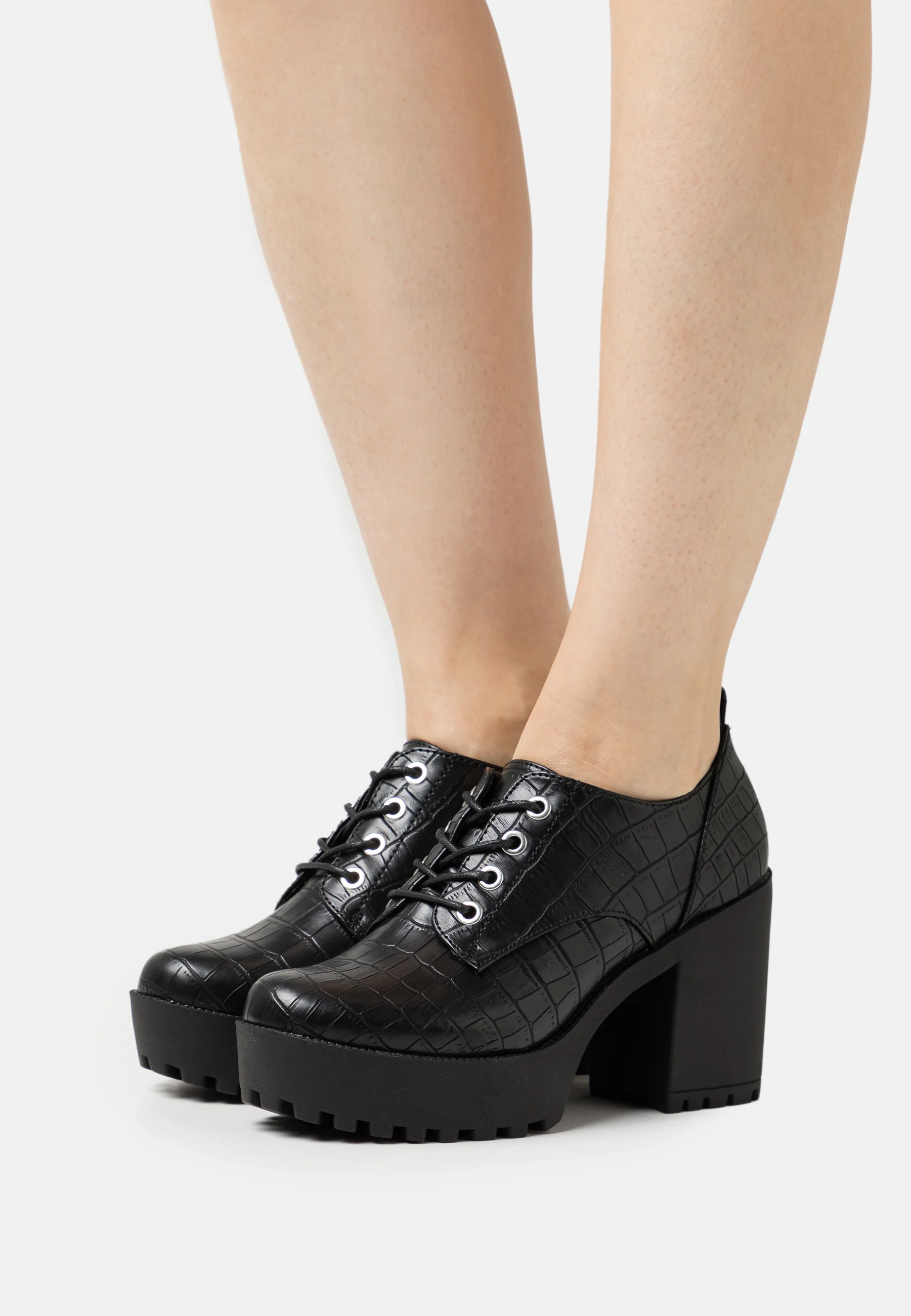 Zapatos Oxford pares e impares