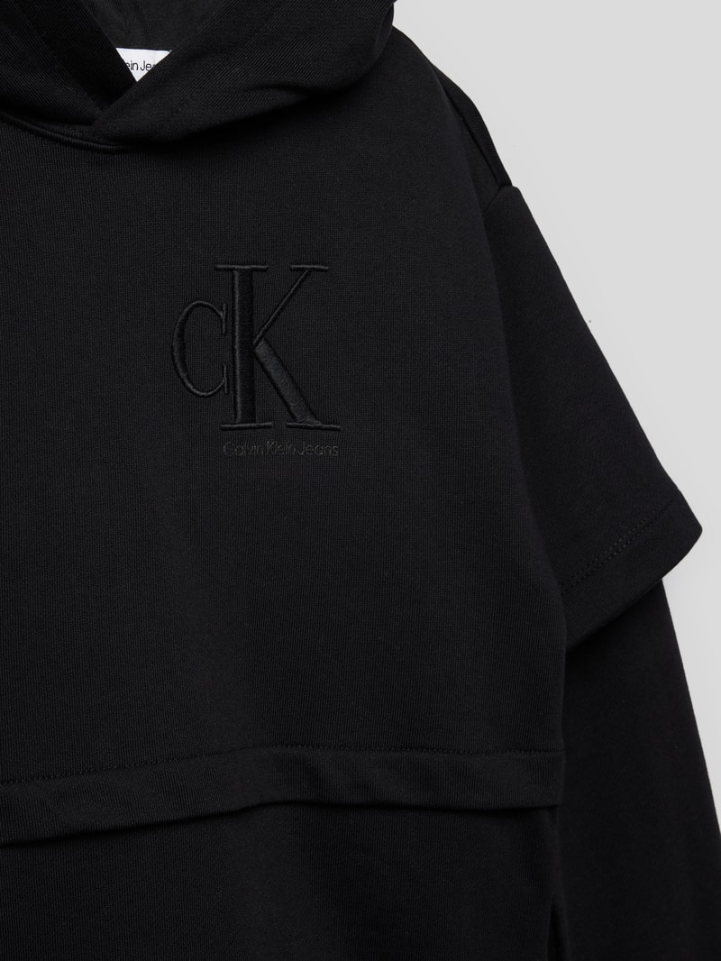 Hoodie mit Label-Stitching Modell 'LAYERED MONOGRAM HOODIE' in schwarz