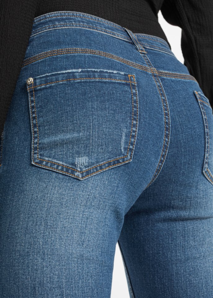 Jeans mit umgeschlagenem Bein