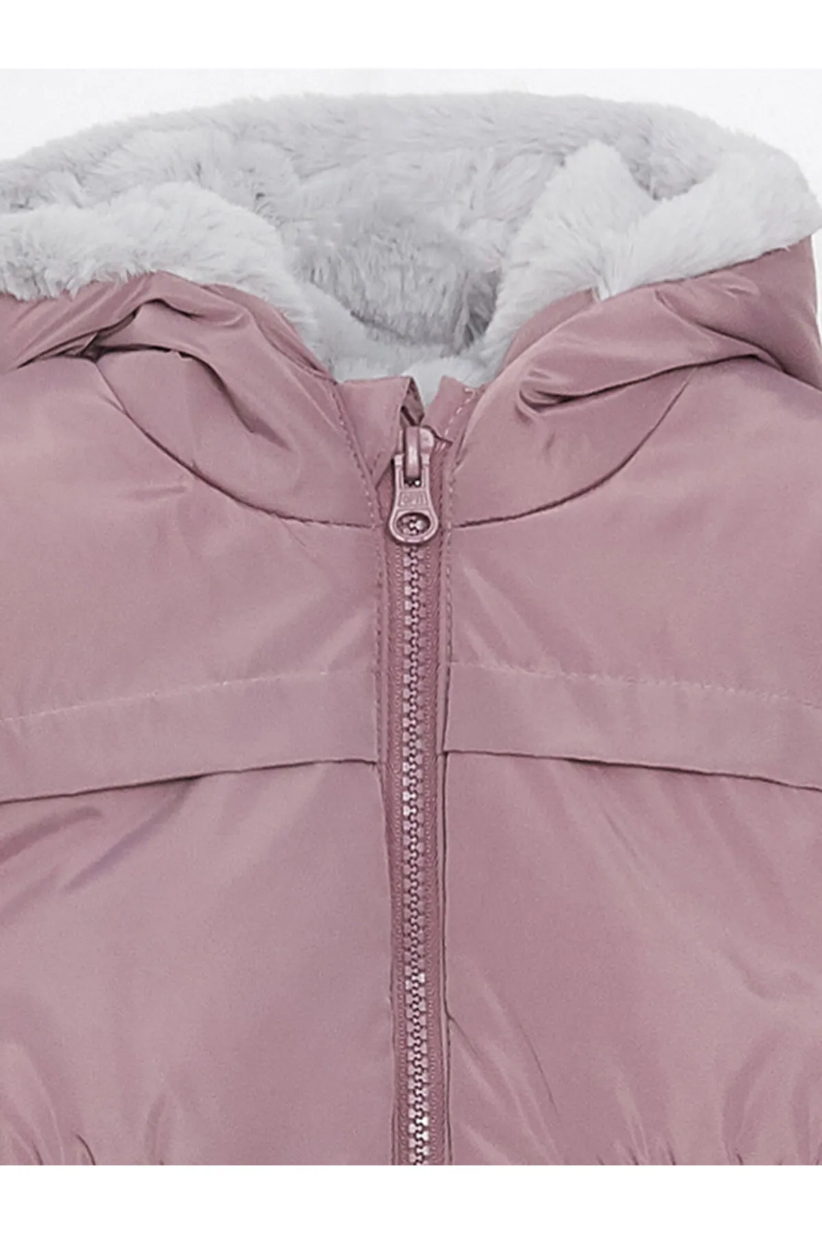 LC Waikiki  Basic-Mantel für Mädchen mit Kapuze und langen Ärmeln