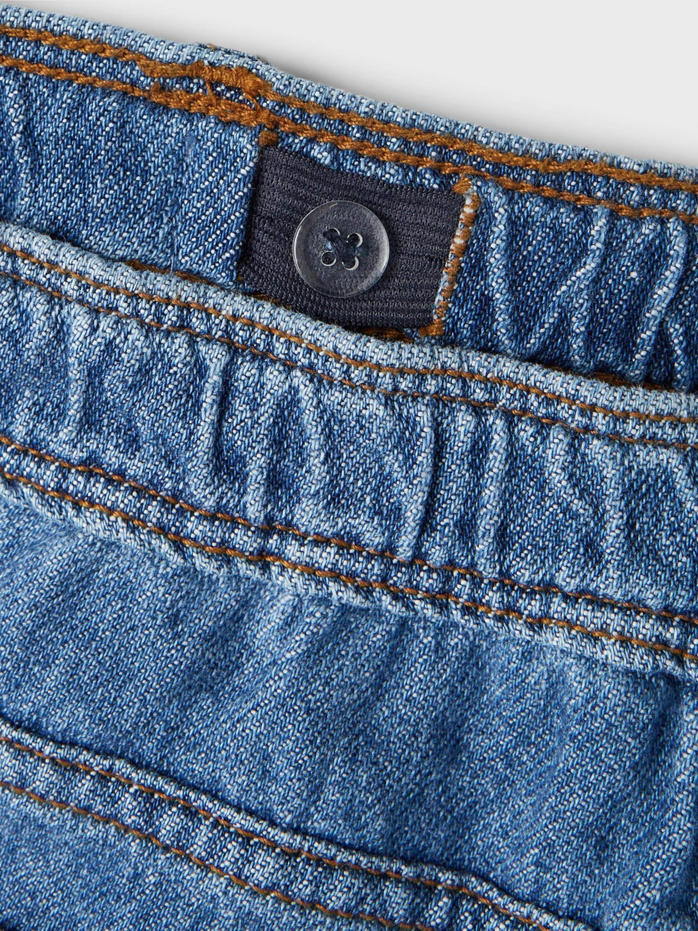 Tapered Jeans