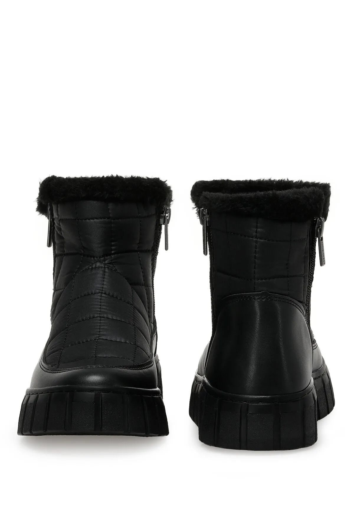 Nine West  Apre 2pr schwarze Sneaker-Stiefel für Damen
