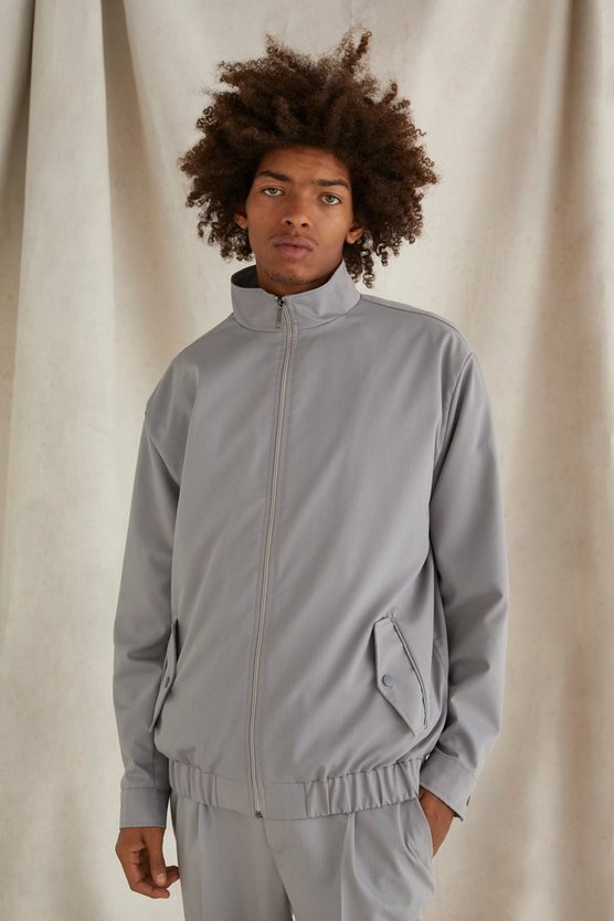 Oversize Jacke mit Trichterkragen