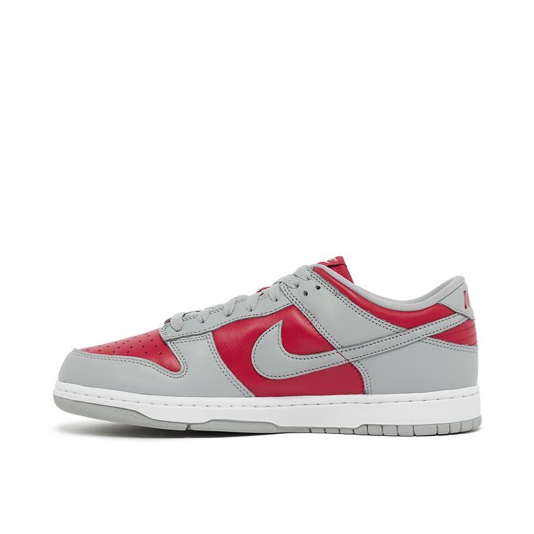 NIKE Wmns Dunk Low 