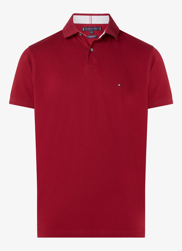 Polo Tommy Hilfiger Core de corte regular, confeccionada em piqué de algodão com bordado do logotipo.
