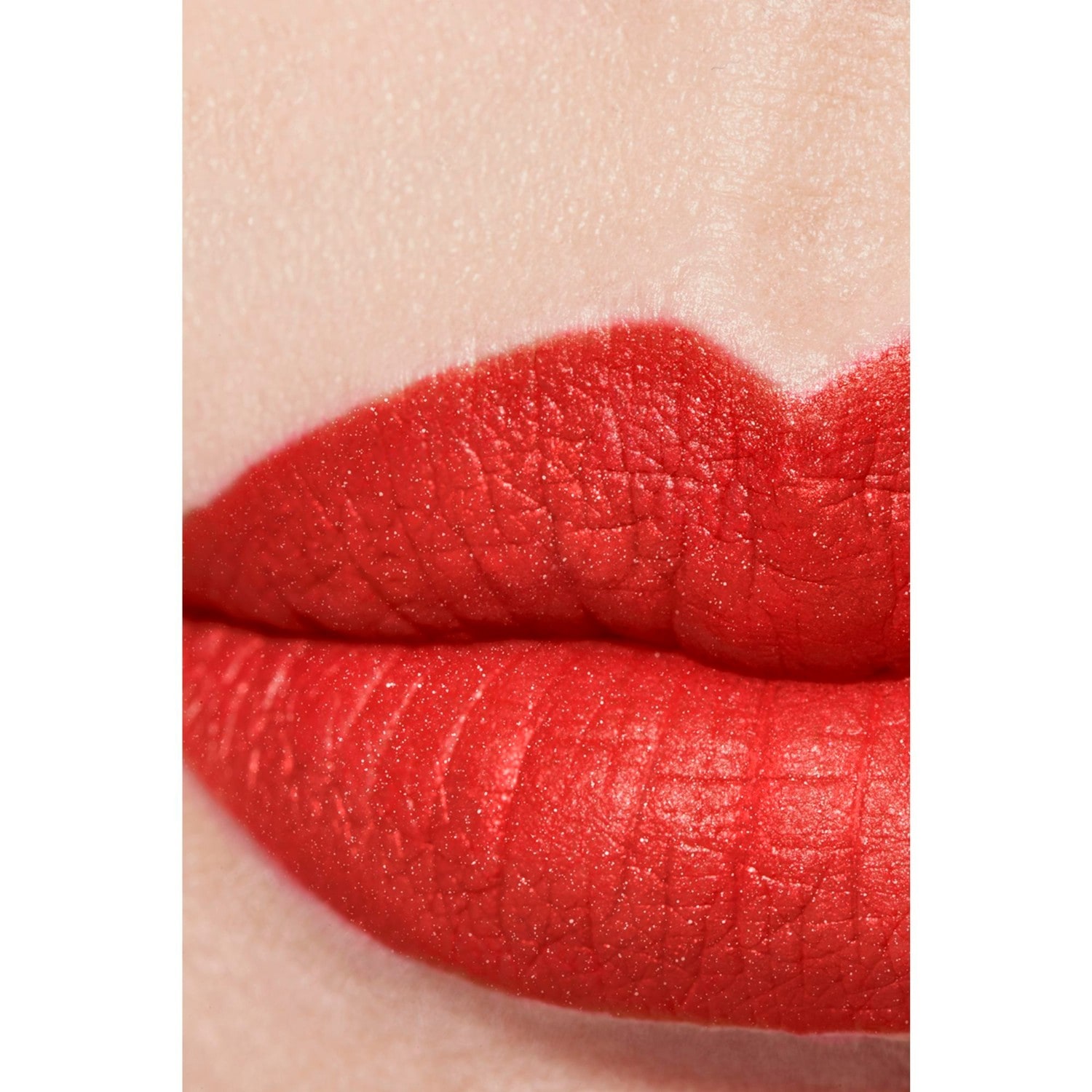CHANEL LUMINOUS VELVET RED