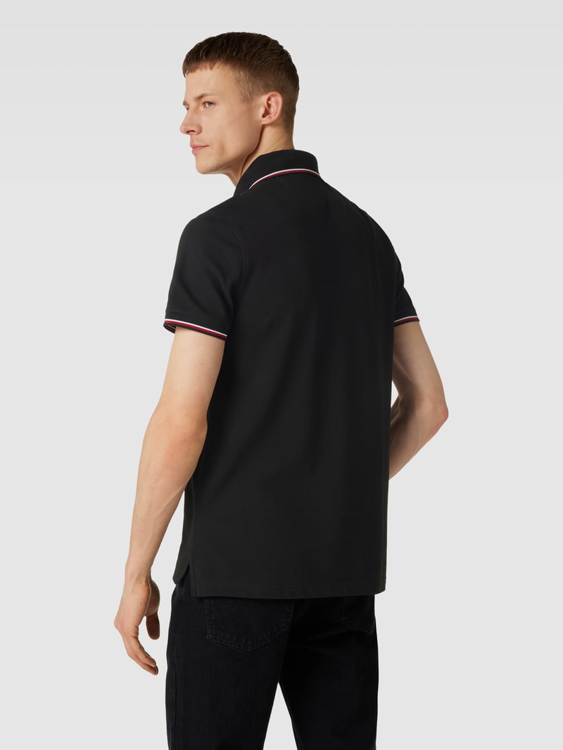 Poloshirt mit Kontraststreifen in schwarz