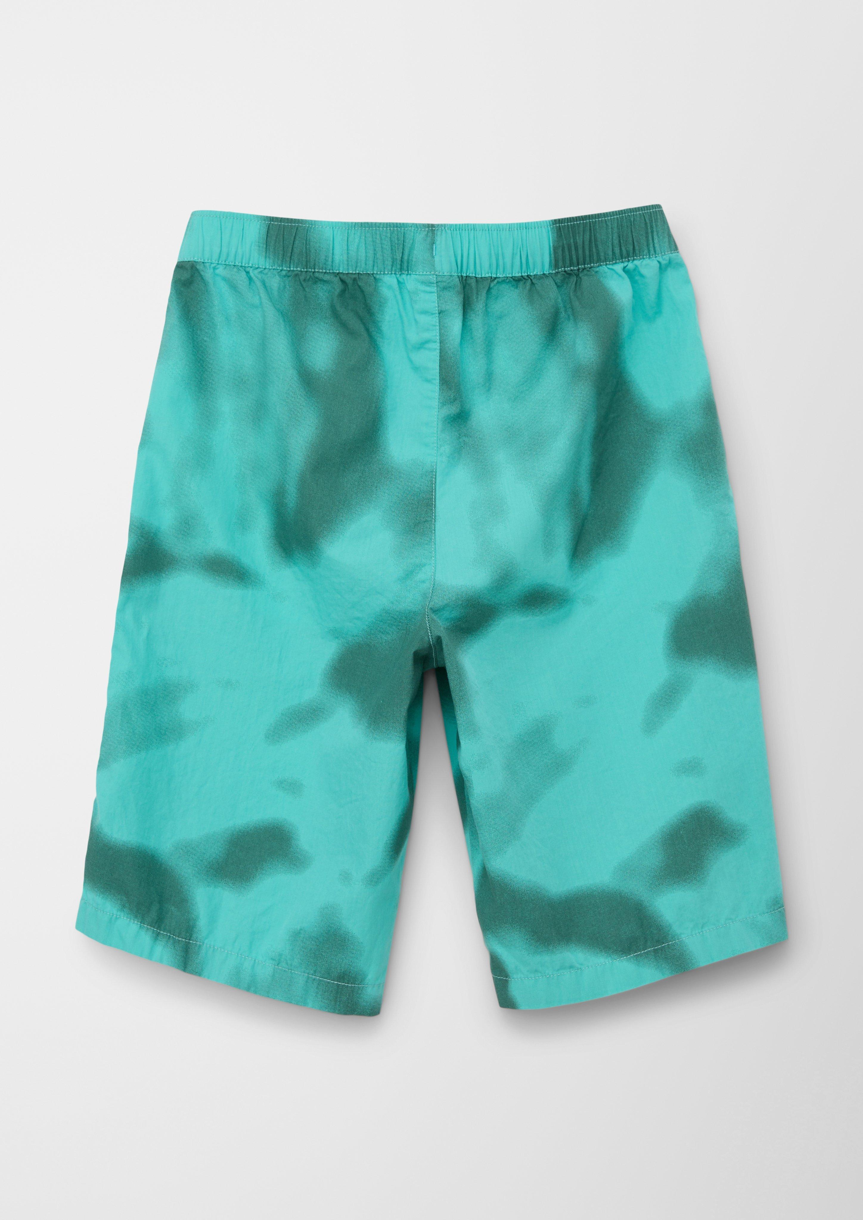 Regular: Shorts mit Allover-Print  2130961-66A2
