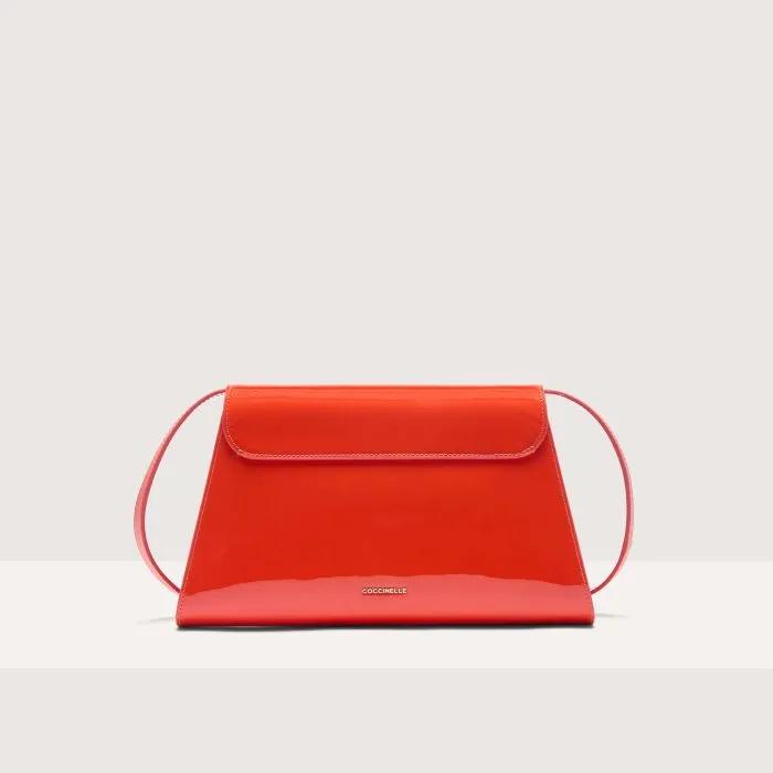Coccinelle Dew Patent Medium