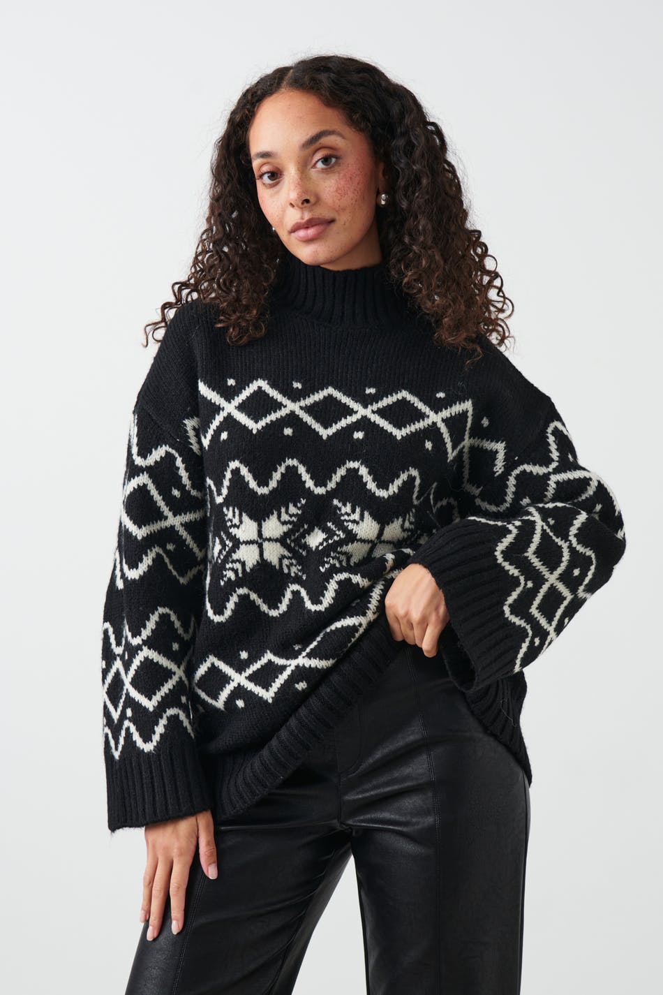Jacquard knitted sweater