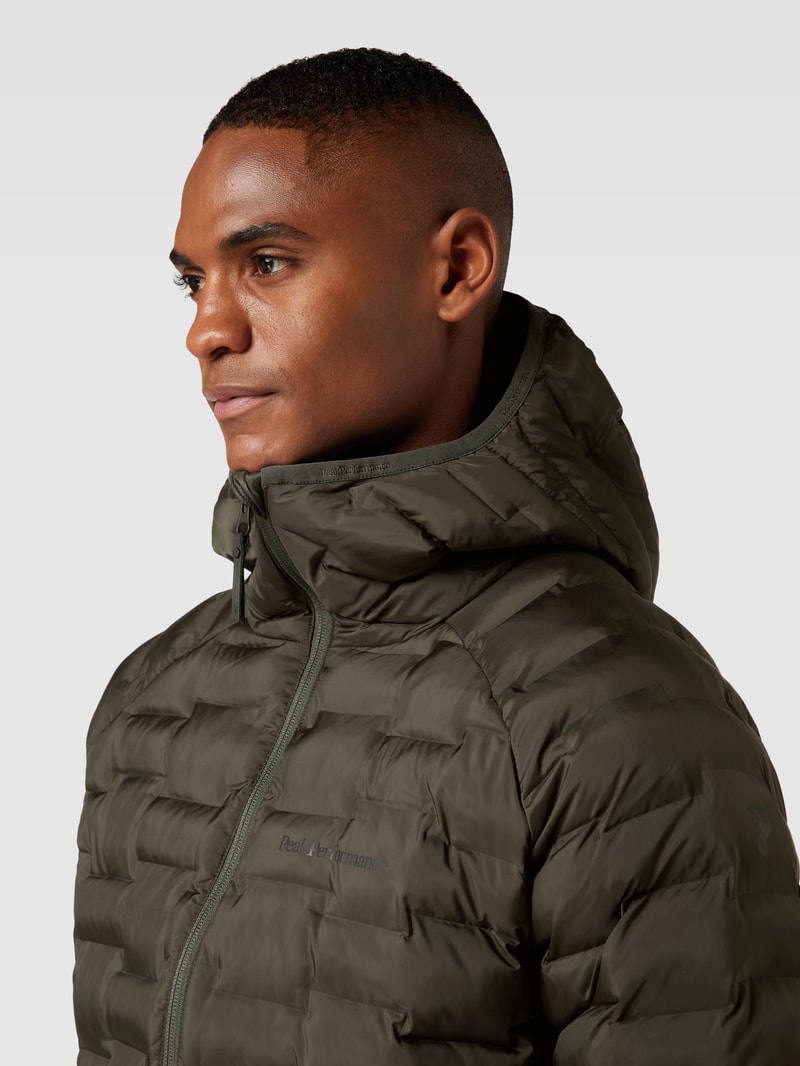 Steppjacke mit Kapuze Modell 'Argon' in olivgrün