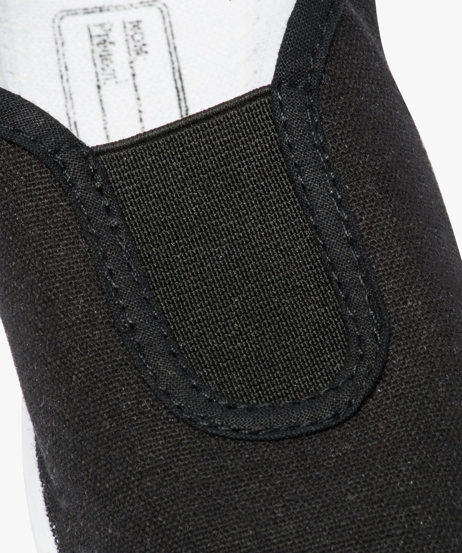 Chaussons rythmiques en toile unie avec élastique noir | GEMO