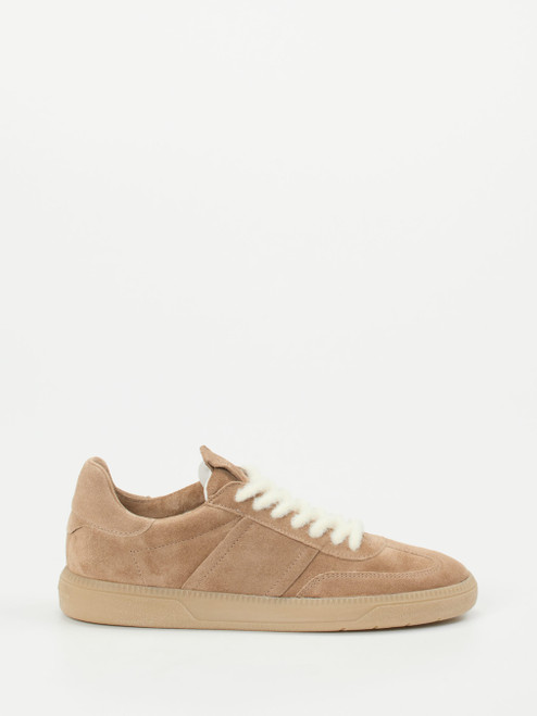 Sneaker-16613590057 Kennel & Schmenger
