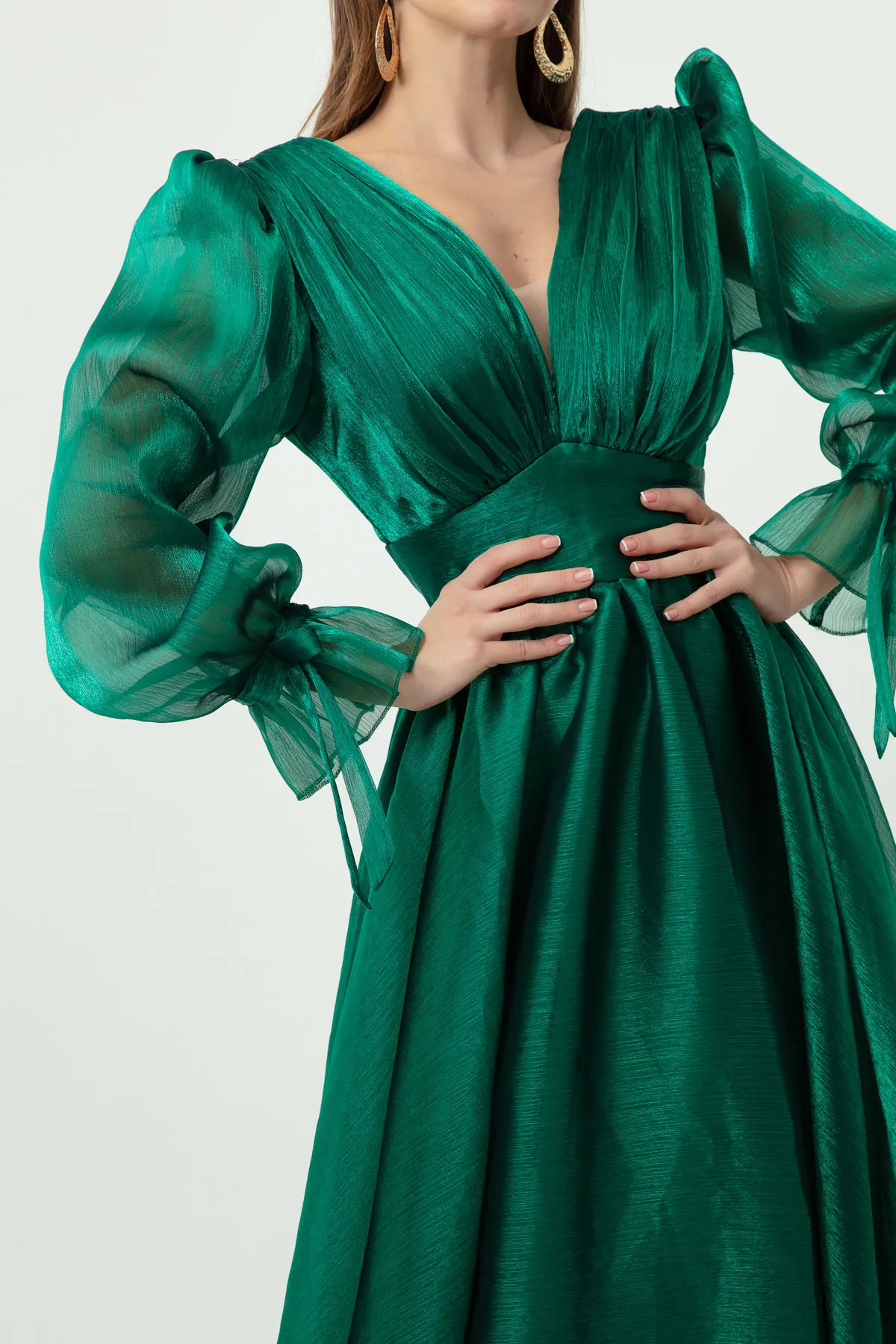 Lafaba  Smaragdgrünes langes Abendkleid mit Ballonärmeln und V-Ausschnitt für Damen