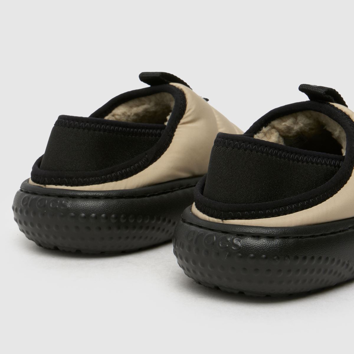Crocs Natural Classic Puff Moc Tofflor För Pojkar Junior