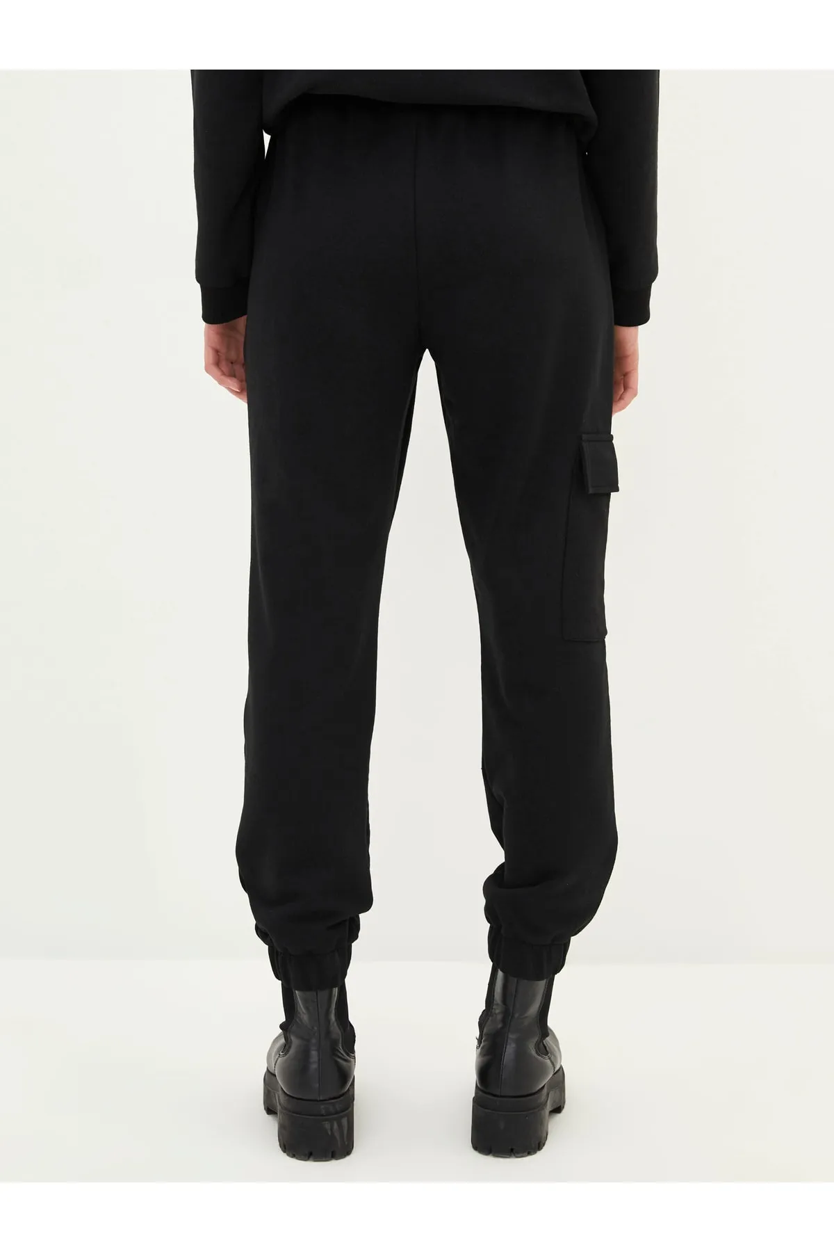 LC Waikiki  Jogginghose für Damen mit elastischem Bund und aufgedrucktem Taschendetail