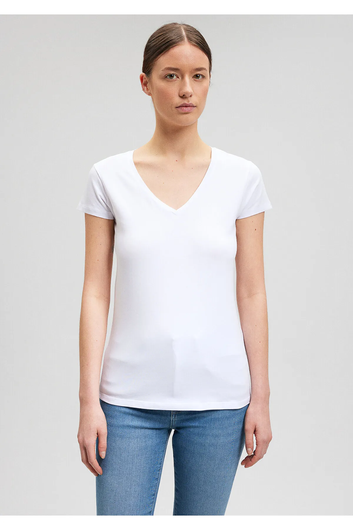 Mavi  Weißes Stretch-T-Shirt mit V-Ausschnitt - Taillierter Schnitt162769-620