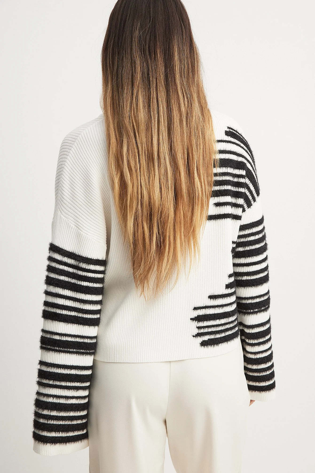 Oversized Knitted Sweater