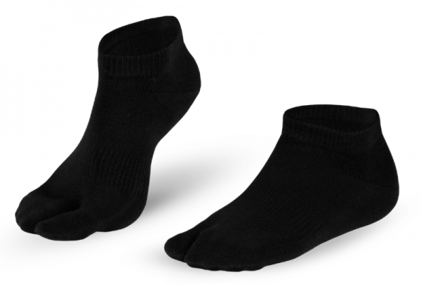 Knitido ~ Tabi Sneaker ~ Schwarz