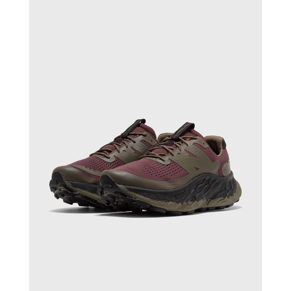 New Balance Fresh Foam Trail More v3 MTMORNAD / grün