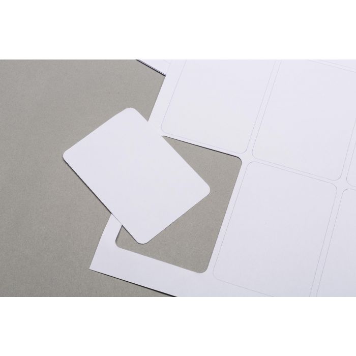Karten auf Trägerpapier