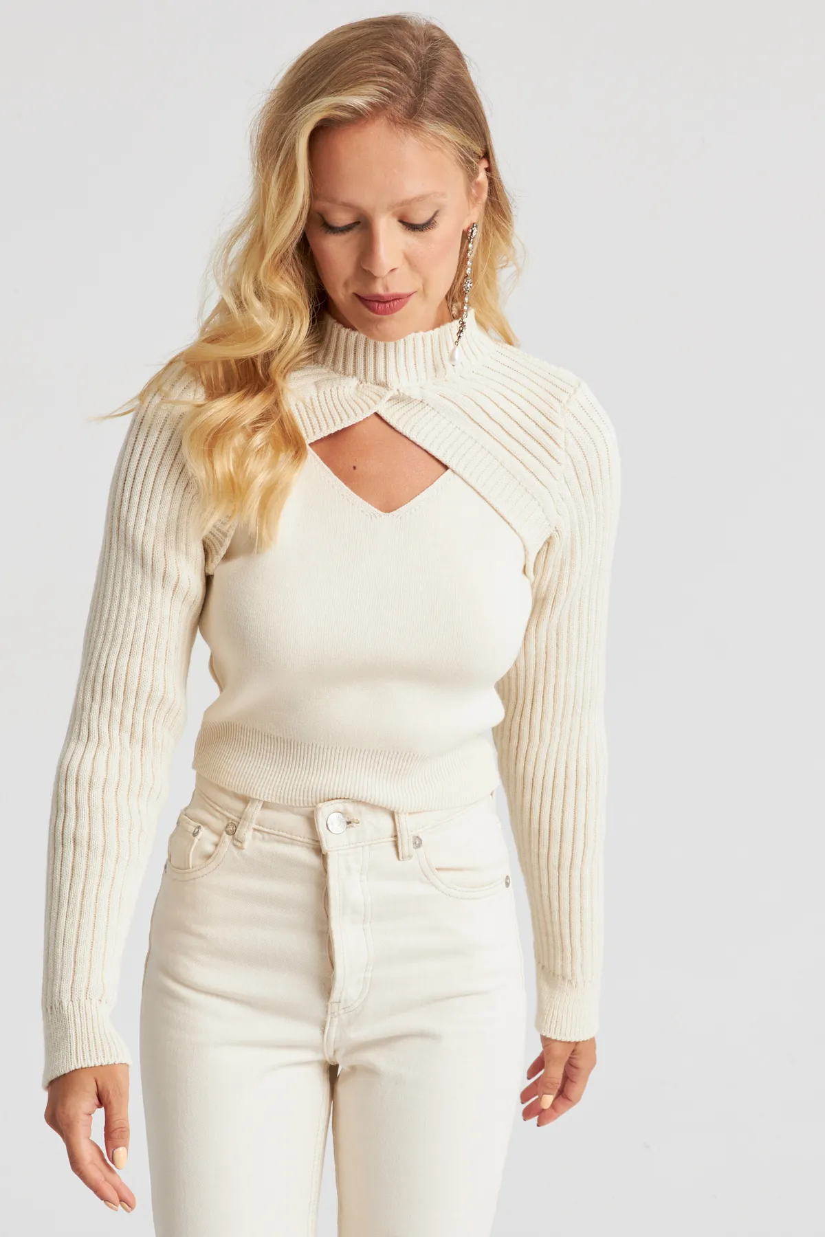 Cool & Sexy  Ecrufarbener Bolero-Strickanzug für Damen YZ524